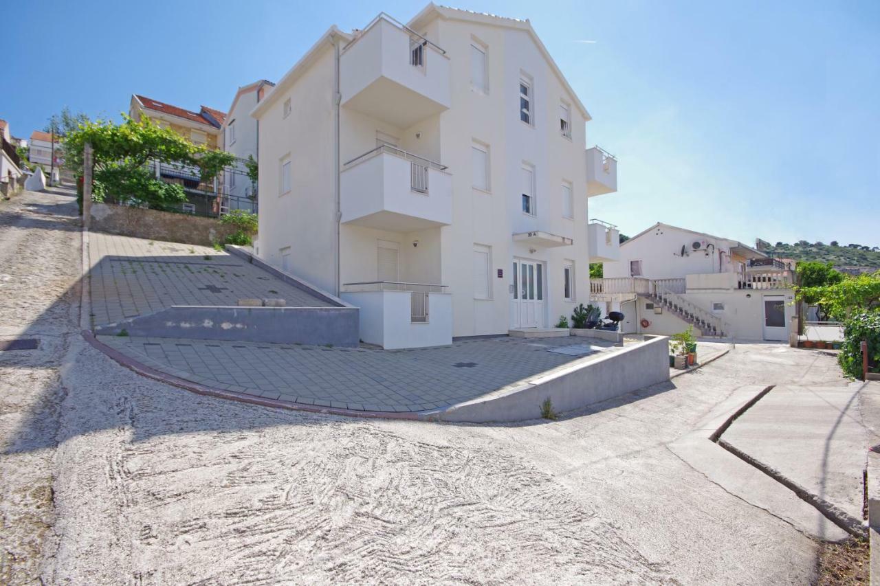 Ferienwohnung Irma Trogir Exterior foto
